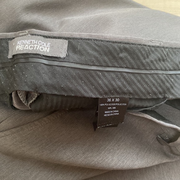 Kenneth Cole Reaction Men’s Grey Dress Pants. Size W36 and L30. Great condition. - Picture 5 of 10
